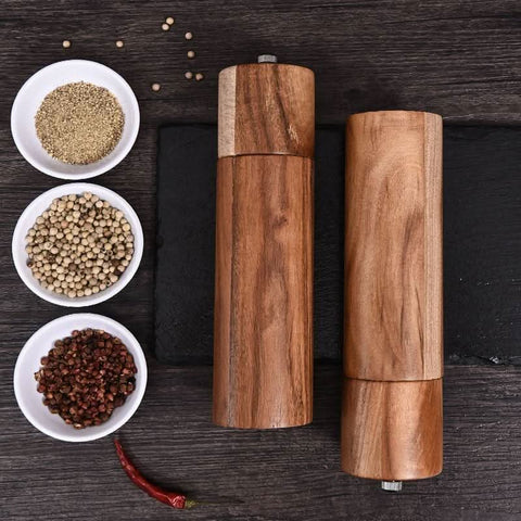 Hometal Gewürzmühle aus Holz
